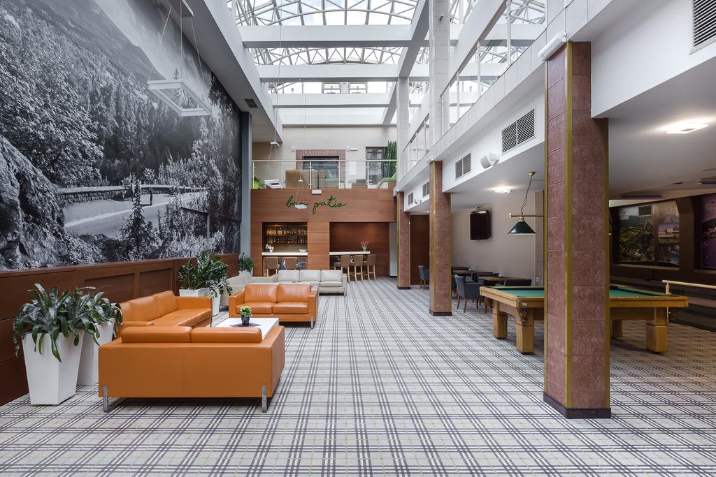 Interferie Sport Hotel Bornit 스클라르스카포렘바 외부 사진